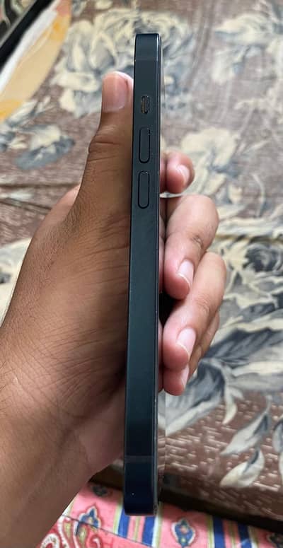 Apple iPhone 14