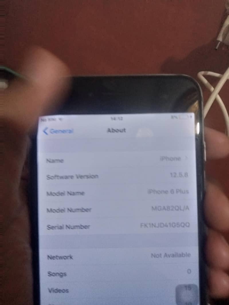 Apple iPhone 6 Plus 1