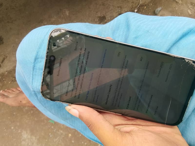 Apple iPhone 15 Pro Max 10