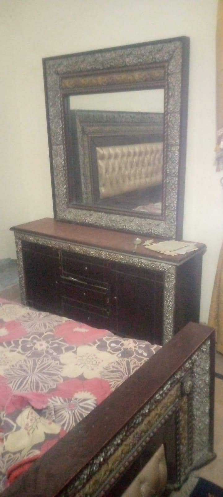 bed almari drasing 2