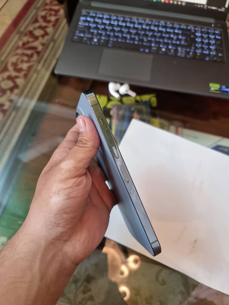 Apple iPhone 13 Pro Max 7