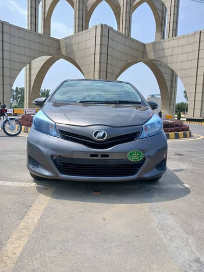 Toyota Vitz 2013 Register 2016