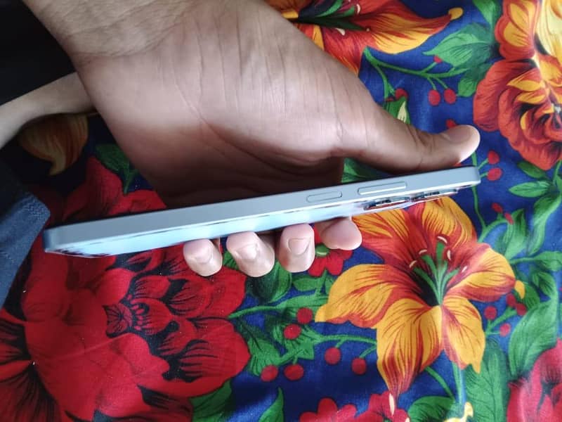 Realme Note 60 5