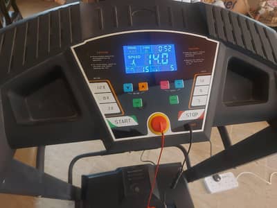 KL1355S Foldable Motorized Treadmill – 14 km/h | 120kg capacity.