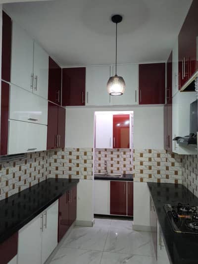 4 Bed DD Apartment Available For Rent