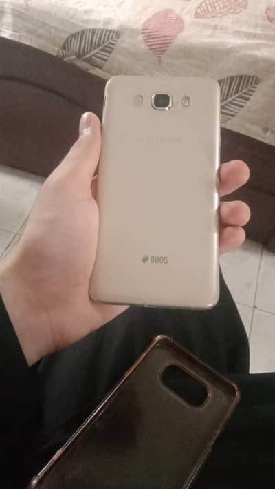 Samsung Mobile J7