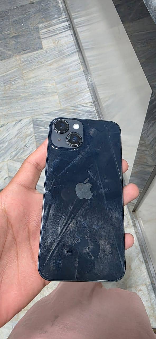 Apple iPhone 14 jv 0