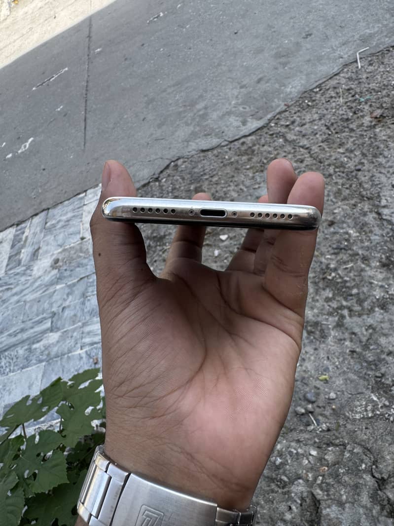 Apple iPhone X 1