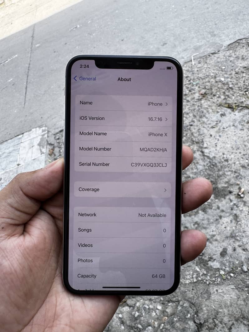 Apple iPhone X 3