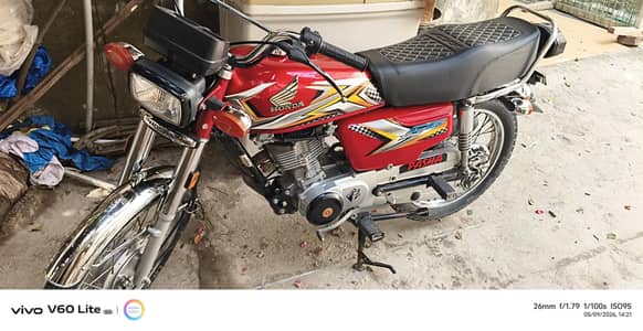 Honda CG 125 (totally Genuine)