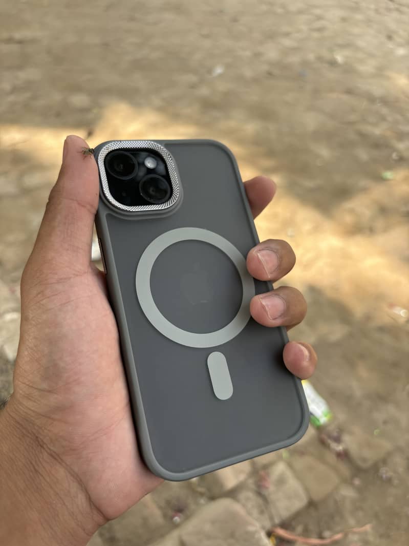 Apple iPhone 15 3