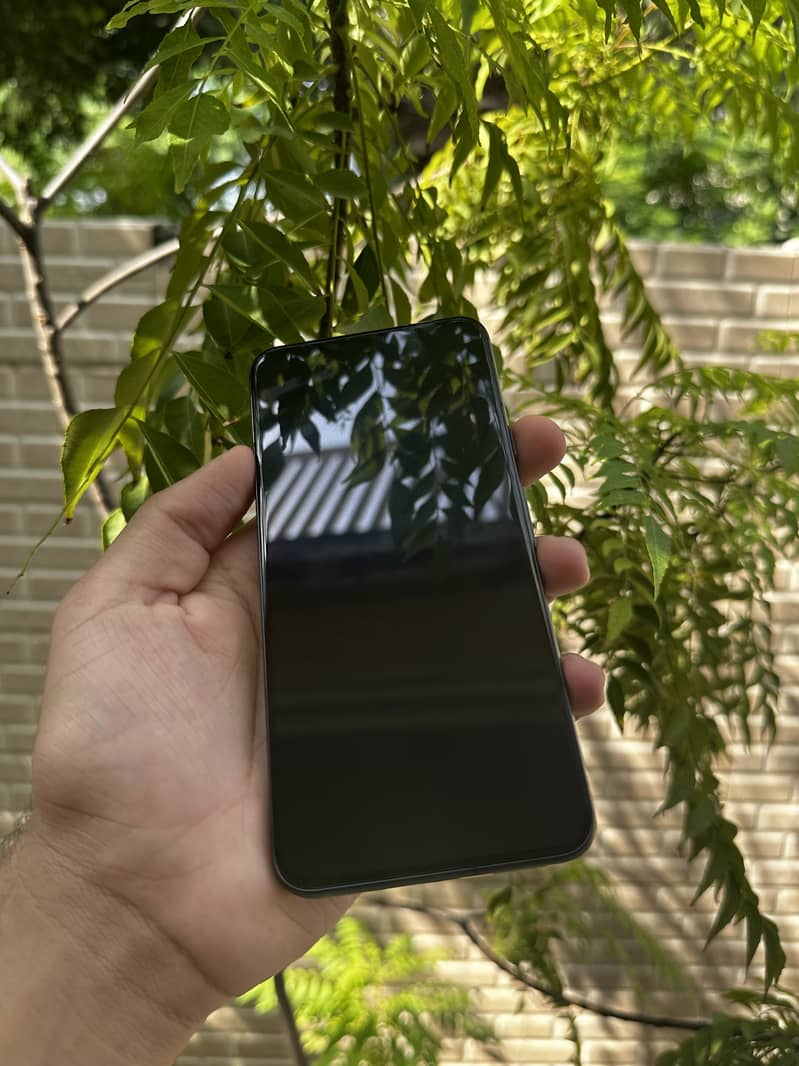 Google Pixel 8 1