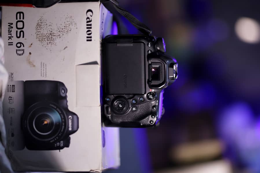 6d Mark ii 11