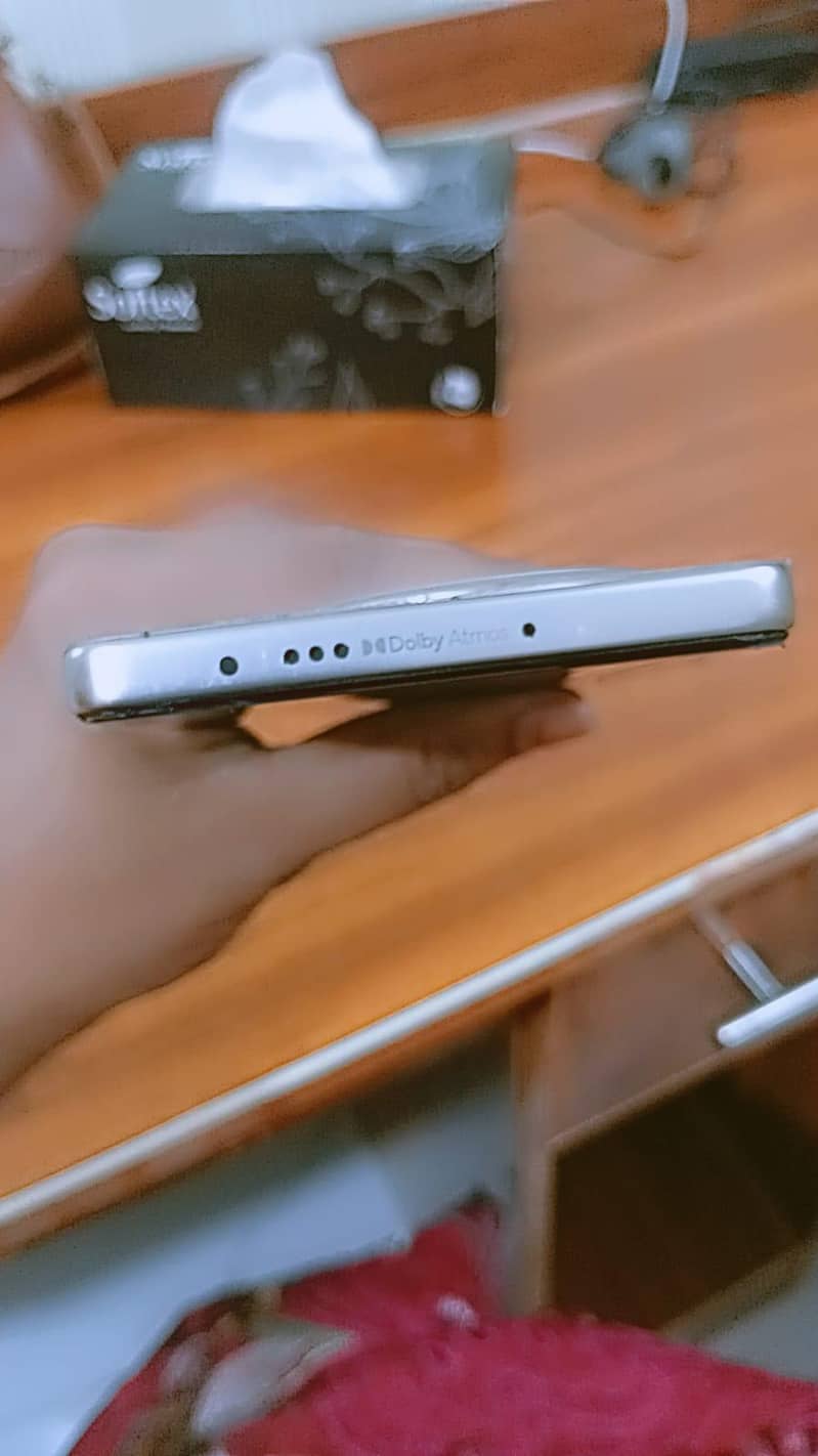 Tecno Spark 30 1