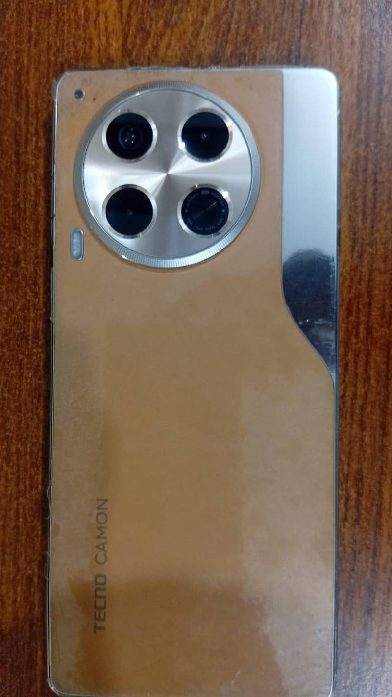 Tecno Spark 30 3
