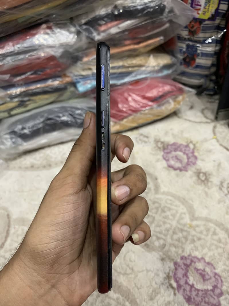 OPPO A54 5