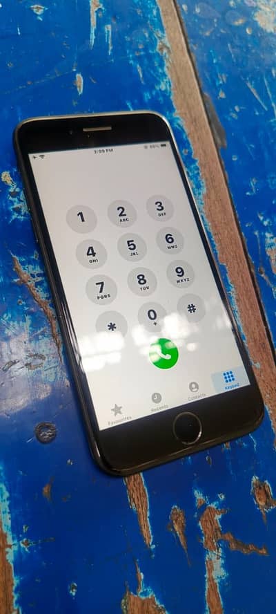 Apple iPhone 7