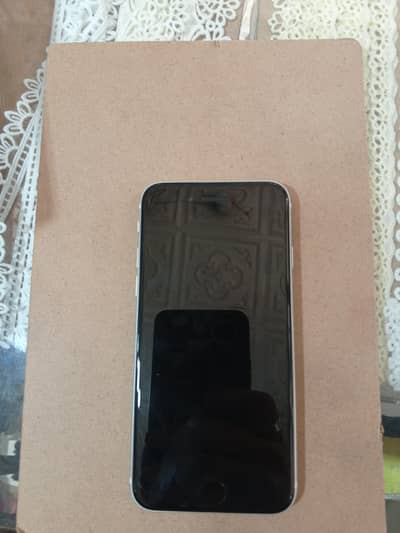 Apple iPhone SE 2020