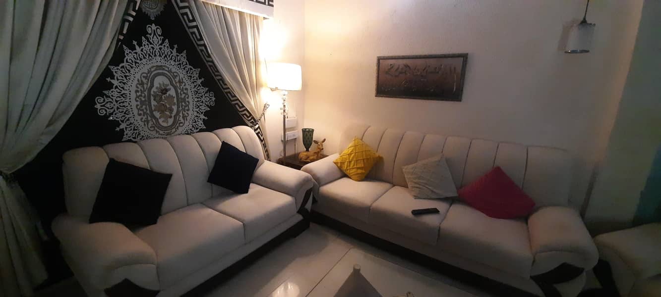 Sofa Set Available in Lahore 1