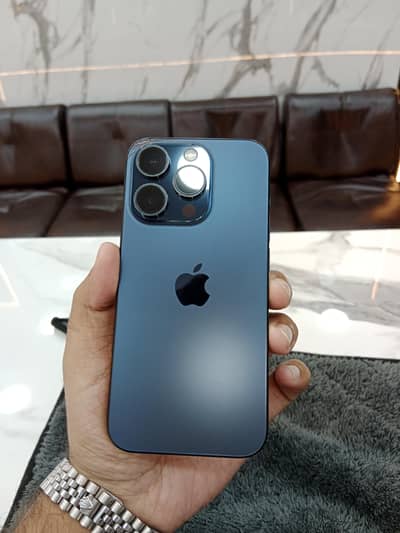 Apple iPhone 15 Pro JV offer price 128GB 10/10 Waterpack
