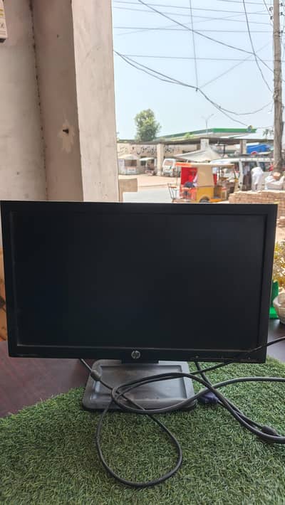computer PC i5 4th Gen, LCD and keyboard