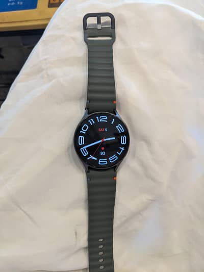 samsung watch 7  with charger