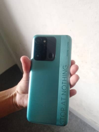 Tecno Spark 8C