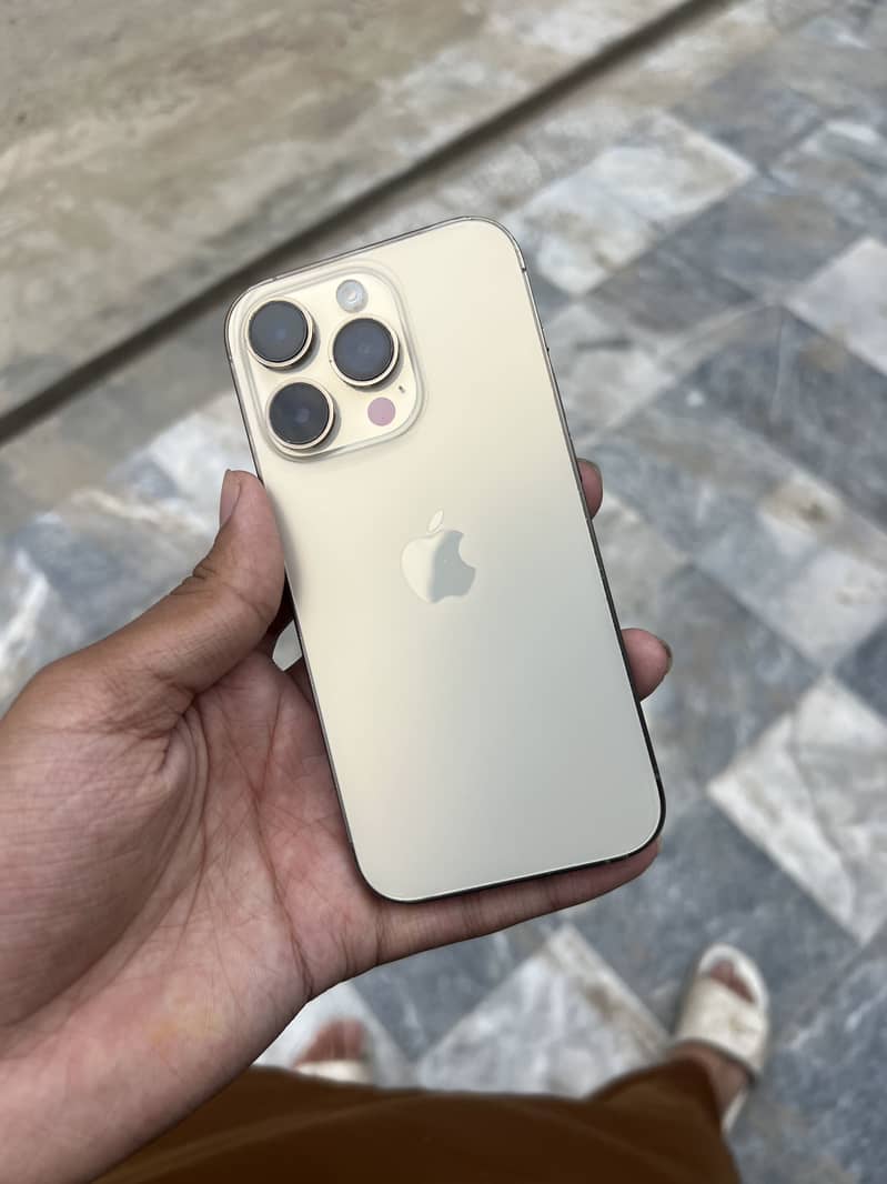 Iphone 14 pro 4