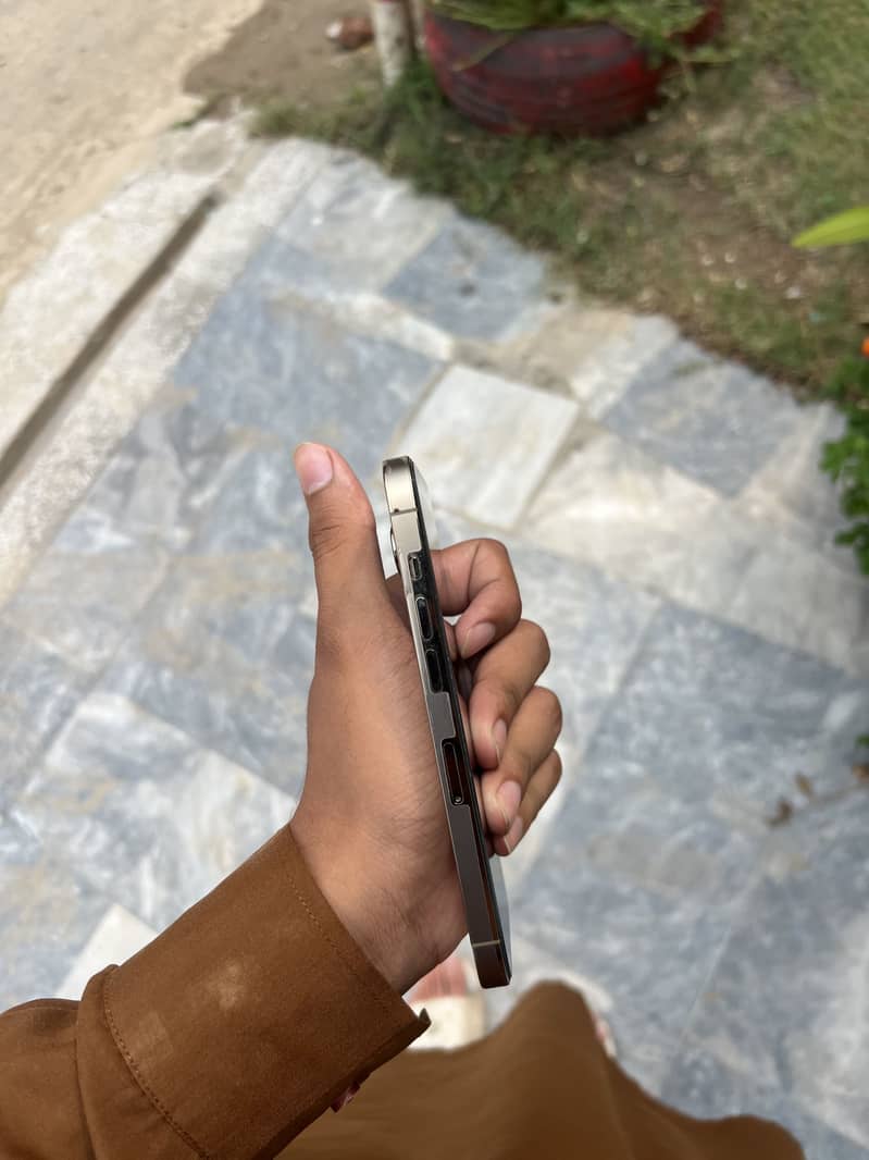 Iphone 14 pro 6