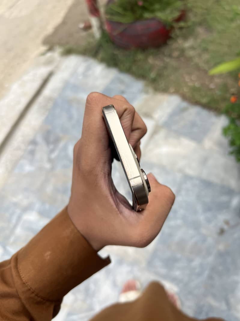 Iphone 14 pro 7