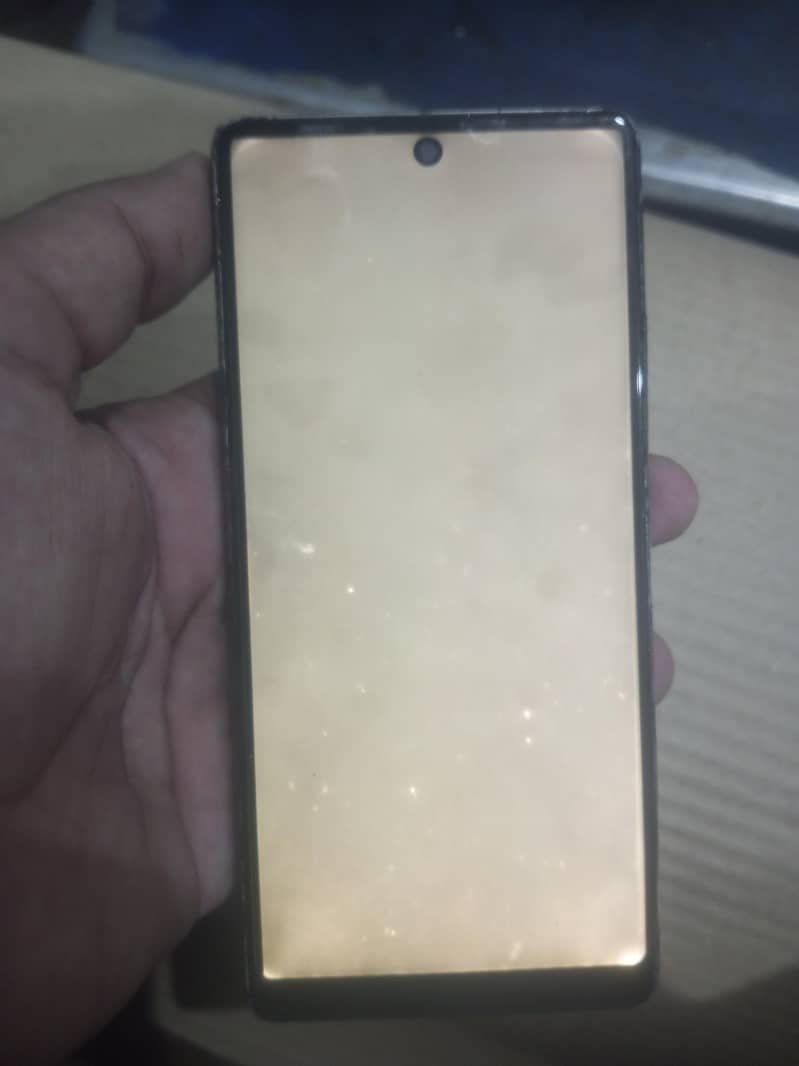 Google Pixel 7 panel 3