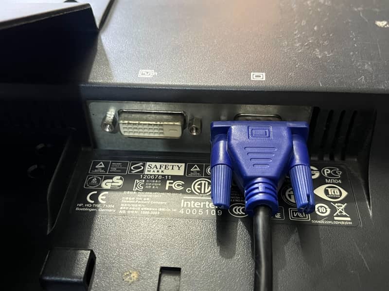 Monitor hp 2