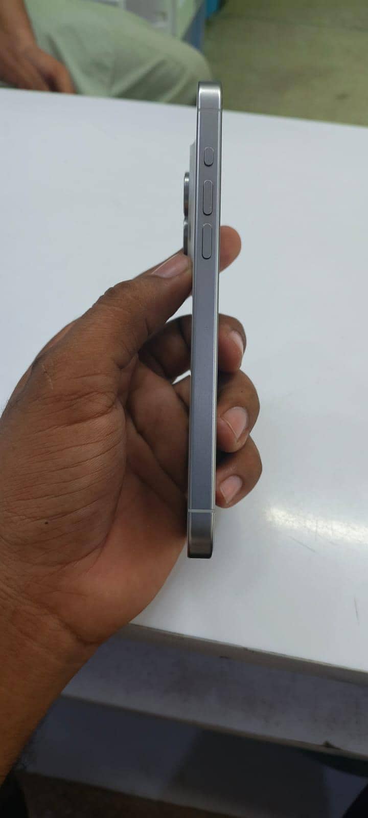 Apple iPhone 15 Pro Max 3