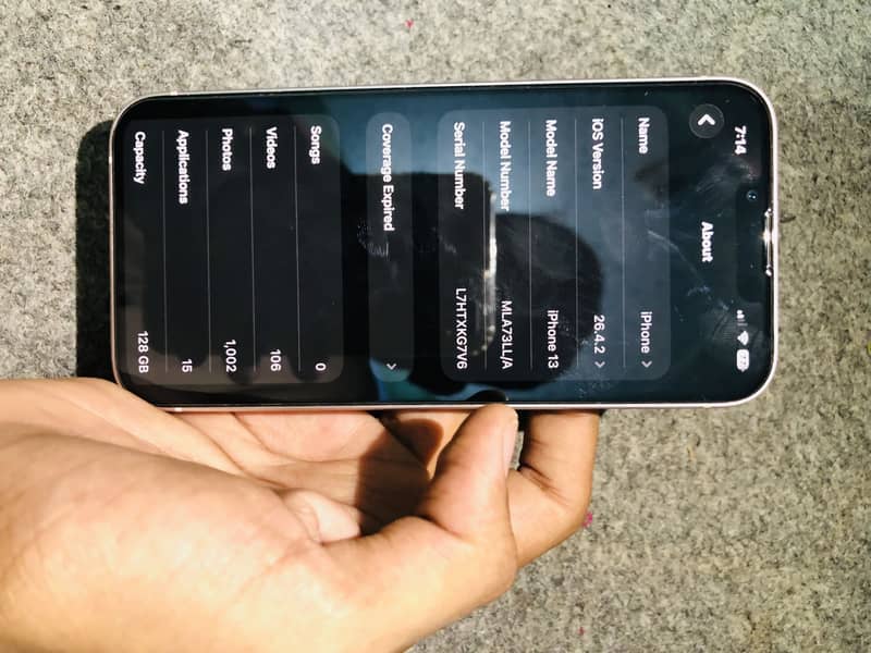 Apple iPhone 13 7