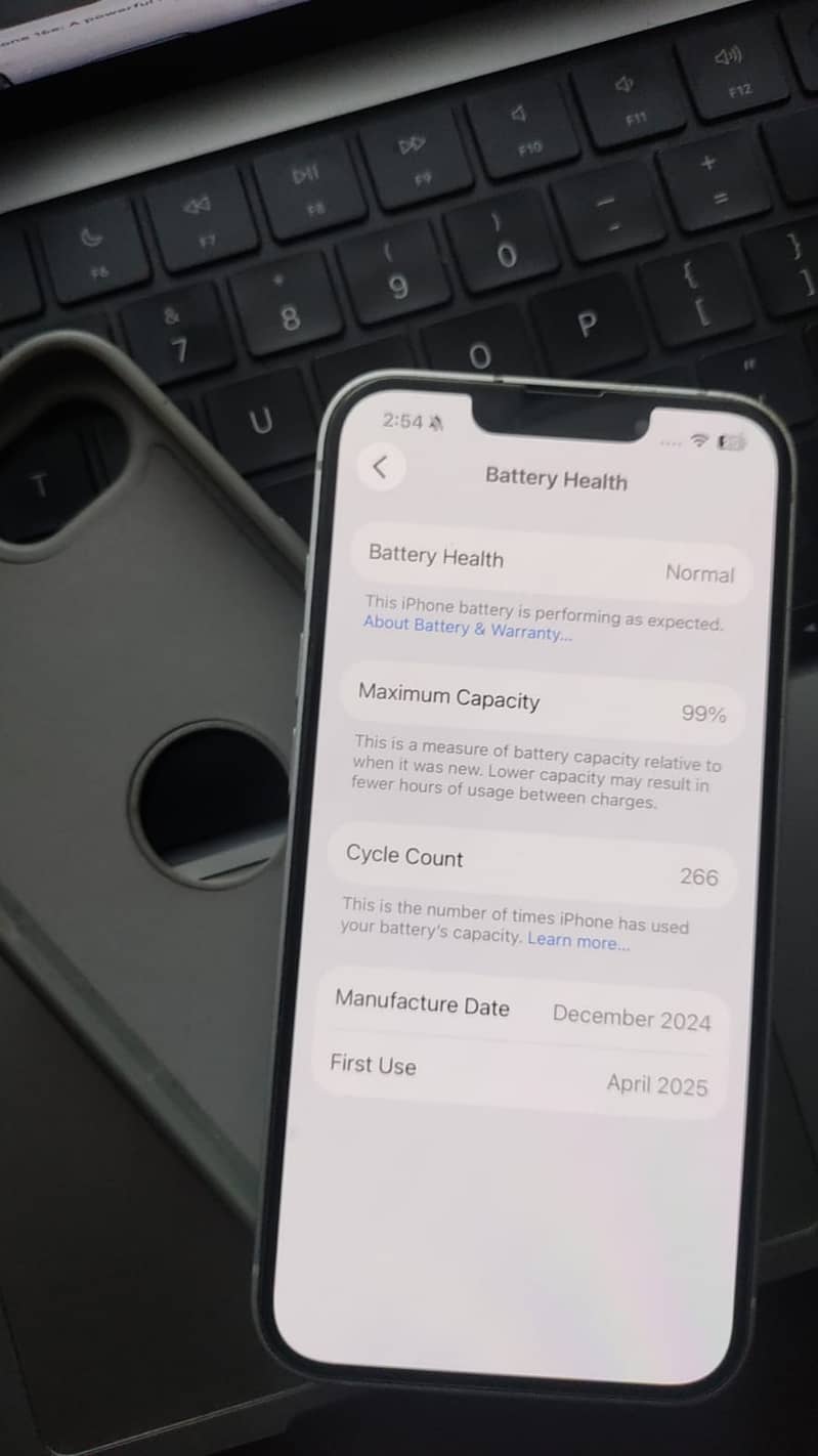 Apple iPhone 16e (Non-PTA) Factory Unlocked 0