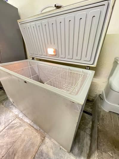 Deep Freezer Full Size 03248468747