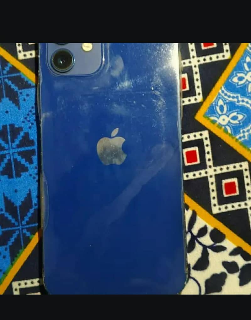 Apple iPhone 12 1