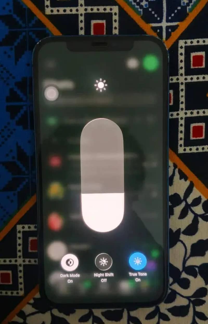 Apple iPhone 12 2