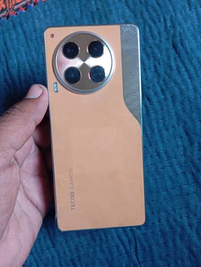 Tecno Camon 30 in Good Condition only mobile