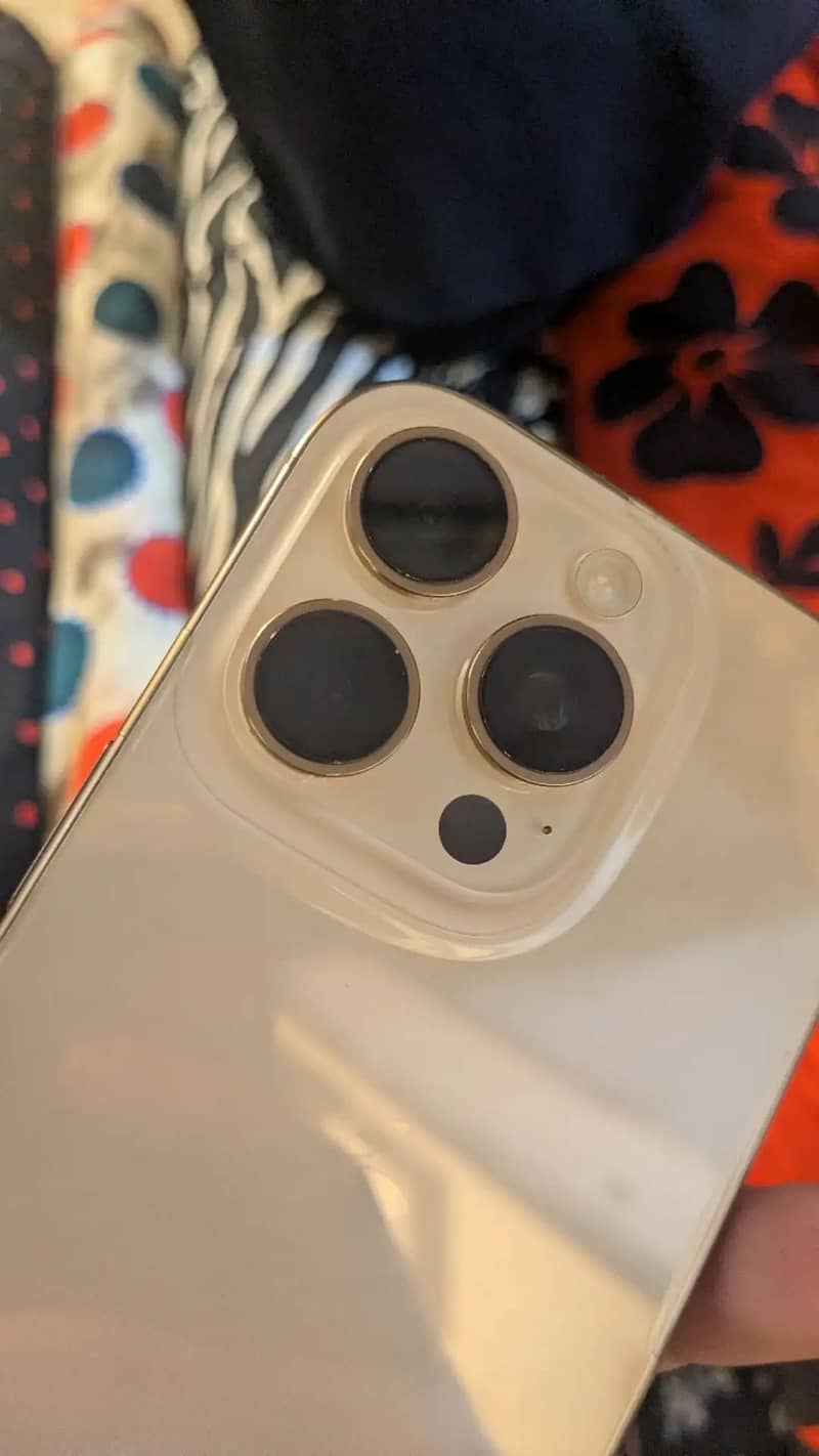 Iphone 16 pro 2