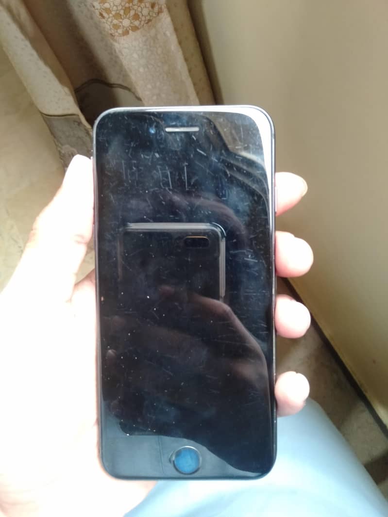 Apple iPhone 8 2
