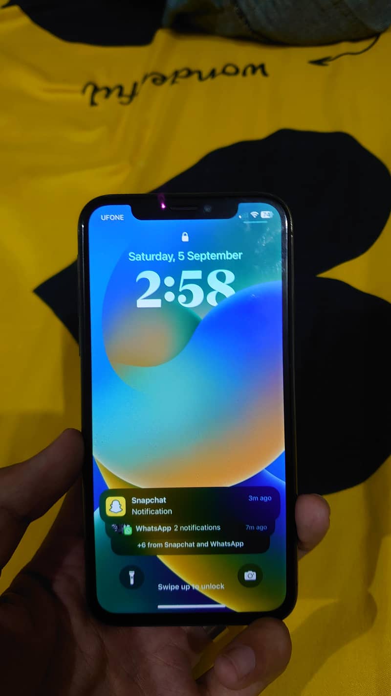 Apple iPhone X 1