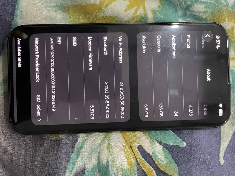 Apple iPhone 13 6
