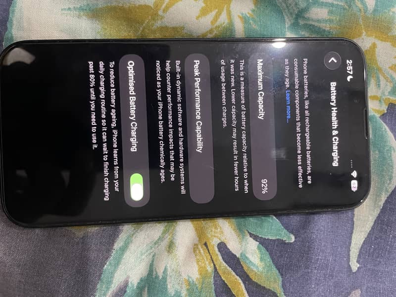 Apple iPhone 13 7