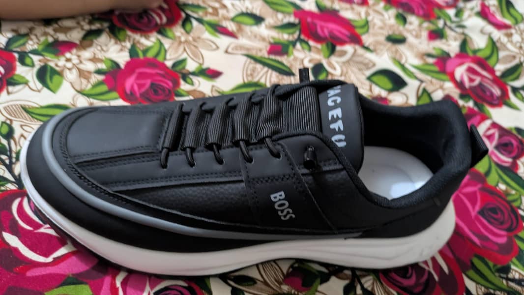 44 size (9 num) 1