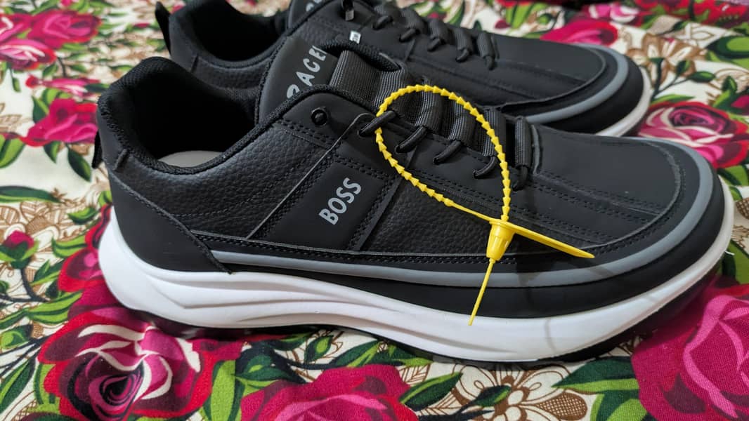 44 size (9 num) 2