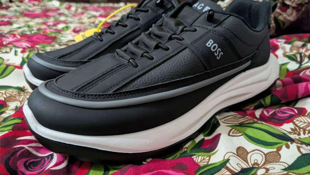 44 size (9 num) 3