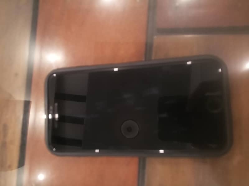 Apple iPhone 7 Plus 5