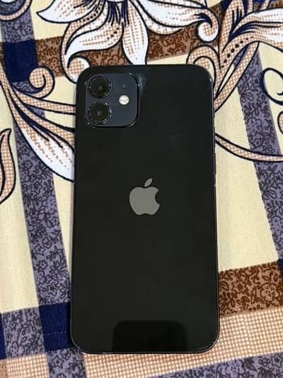 Apple iPhone 12