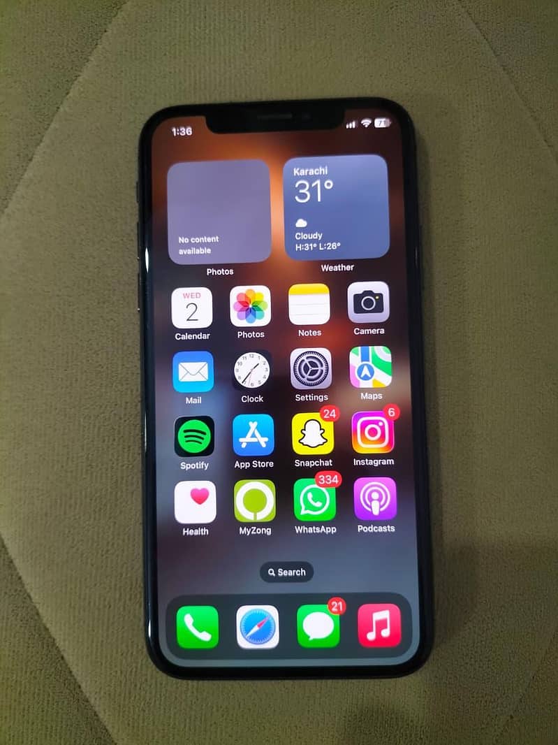 Apple iPhone X 1